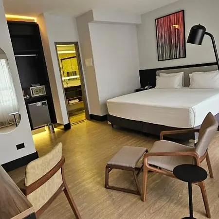 Quality Paulista Hotel Sao Paulo Exterior photo